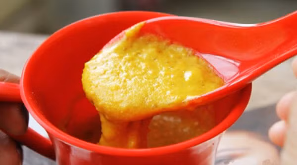 4 cach dieu tri tham quang quanh mat cuc don gian - 4