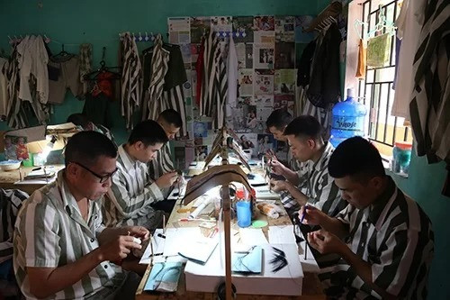 Phạm nhân lao động tại trại giam Ngọc Lý (Bắc Giang). Ảnh: Phạm Dự. Phạm nhân lao động tại trại giam Ngọc Lý (Bắc Giang). Ảnh:Phạm Dự.