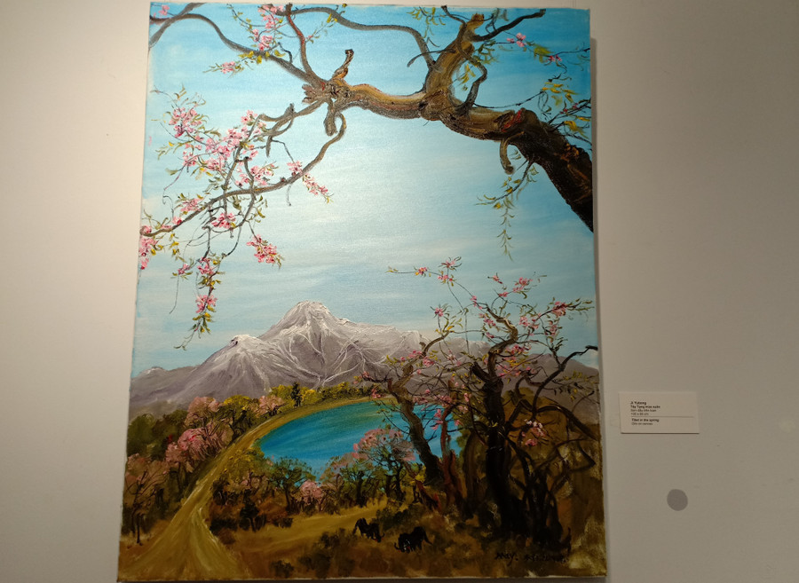 Tác phẩm “Tây Tạng mùa xuân” của nghệ sĩ Ji Yutong.