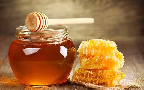 Mật ong rừng có thể thành chất độc nếu không biết cách dùng ảnh 2