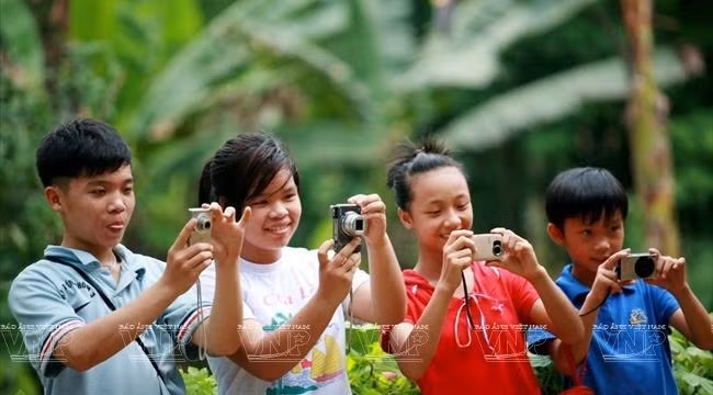 Tham gia làm phim, trẻ vùng cao có cái nhìn tích cực về tương lai