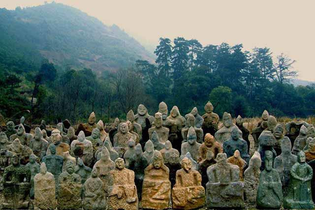 Bí ẩn về những bức tượng tồn tại suốt 800 năm khiến người Trung Quốc phải kính sợ ảnh 2 bi an ve nhung buc tuong ton tai suot 800 nam khien nguoi trung quoc phai kinh so - 2