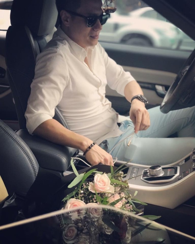 Việt Anh và vợ 2 kém 7 tuổi có khối tài sản khủng cỡ nào trước ly hôn?