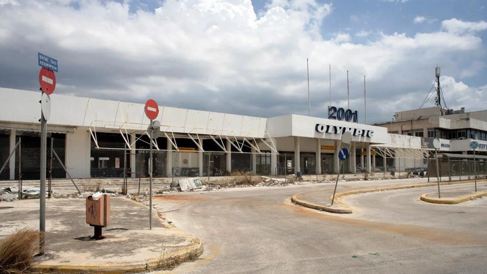 8 sân bay bỏ hoang đáng sợ nhất thế giới ảnh 10 8 sân bay bỏ hoang đáng sợ nhất thế giới ảnh 10