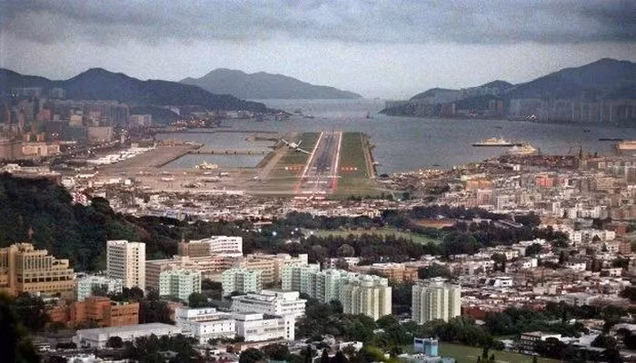 8 sân bay bỏ hoang đáng sợ nhất thế giới ảnh 9