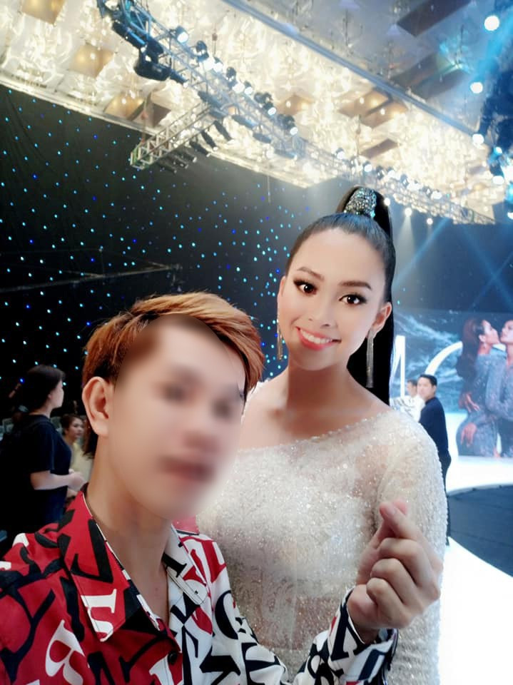 Xôn xao danh tính người “cầm nhầm” túi xách của Thúy Ngân tại sự kiện Mai Vàng ảnh 8 Xôn xao danh tính người “cầm nhầm” túi xách của Thúy Ngân tại sự kiện Mai Vàng ảnh 8