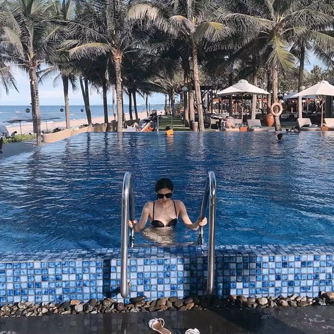 Tò mò cuộc sống của Á hậu lấy chồng đại gia hơn 16 tuổi kín tiếng nhất showbiz Việt hình ảnh 9 to mo cuoc song cua a hau lay chong dai gia hon 16 tuoi kin tieng nhat showbiz viet hinh anh 9