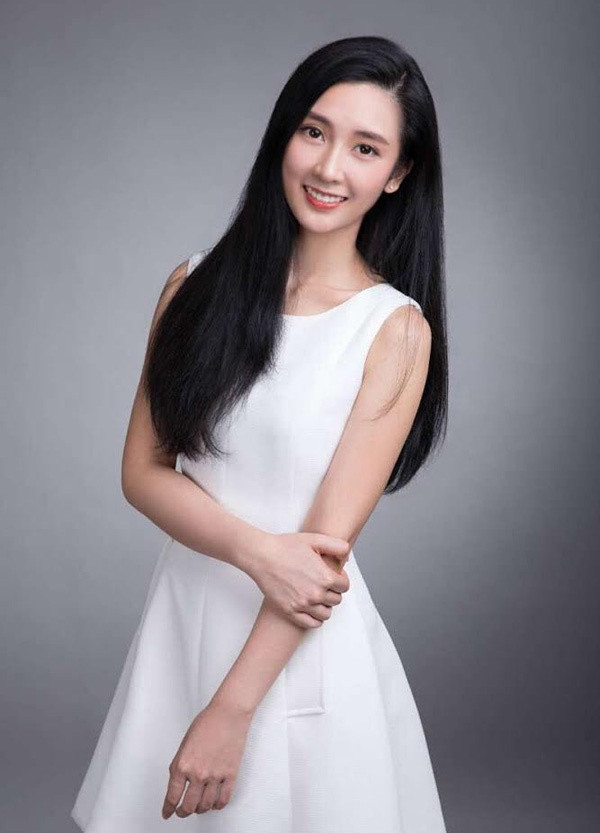 Con gái tuổi teen của các diễn viên Hong Kong