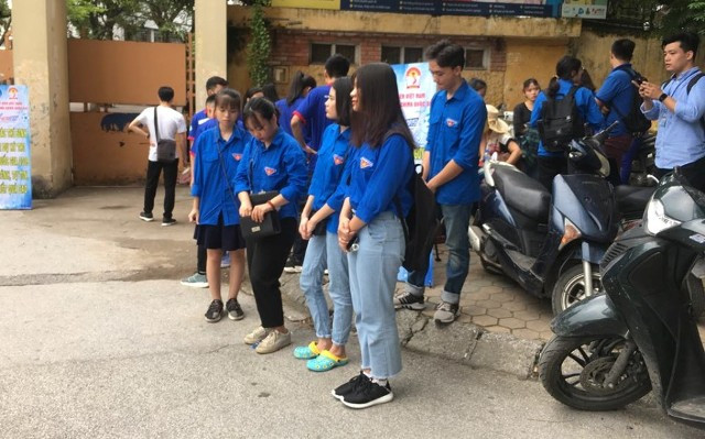 Điểm thi THPT Nguyễn Trãi (HN) có 40 tình nguyện viên.