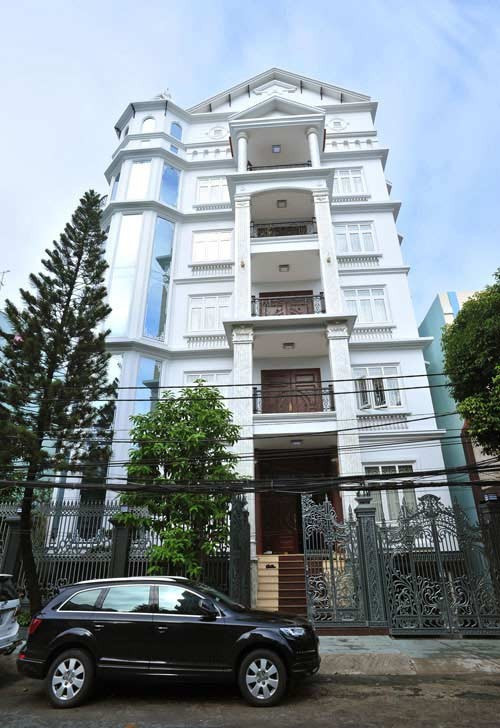Cận cảnh cơ ngơi trăm tỷ của ca sĩ Trang Nhung và chồng đại gia ảnh 3 Cơ ngơi trăm tỷ của ca sĩ Trang Nhung và chồng đại gia