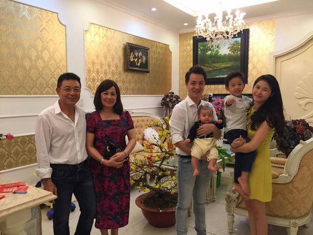 Lấy chồng ca sĩ, hai mỹ nhân lui về làm vợ, kiếm tiền giỏi lại khéo nuôi con ảnh 14 lay chong ca si, hai my nhan bo nghe ve lam vo, kiem tien gioi lai kheo nuoi con - 14