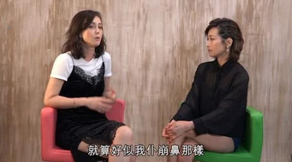 Hình ảnh mới nhất gây tranh cãi của Hoa hậu Hong Kong từng nhặt rác kiếm sống ảnh 4 hoa hau hong kong nhat rac kiem song, gio tro lai showbiz kiem tien de sua mui? - 4