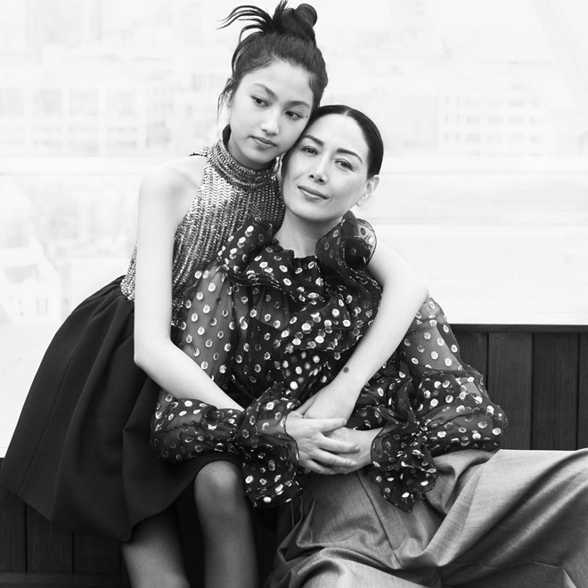 Ngắm dung nhan tuyệt sắc của con gái "ông trùm phim xã hội đen Hong Kong" ảnh 9 Nhan sac con gai