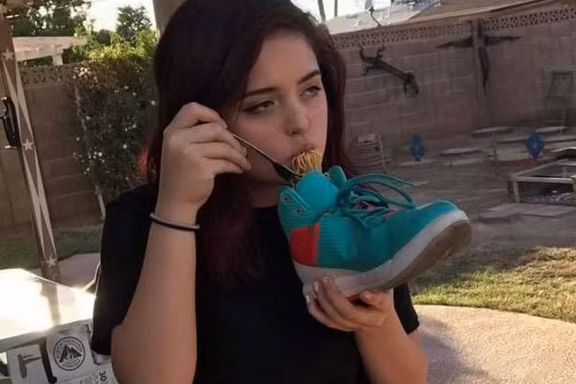 mot khi chi beo khoe kheo minh gioi mua cot hinh anh 12