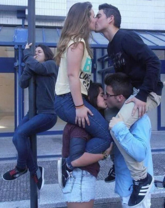 Một khi chị béo khoe khéo mình giỏi múa cột hình ảnh 3 mot khi chi beo khoe kheo minh gioi mua cot hinh anh 3