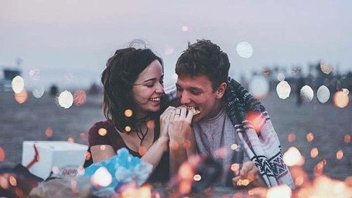 Những dấu hiệu cho thấy chàng vẫn chưa quên được người yêu cũ ảnh 8 Những dấu hiệu cho thấy chàng vẫn chưa quên được người yêu cũ ảnh 8