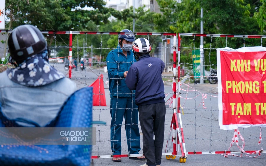 Trà Vinh tiếp tục duy trì các chốt kiểm tra tại cửa ngõ ra, vào địa bàn xã, ấp hoặc khu vực phong tỏa.