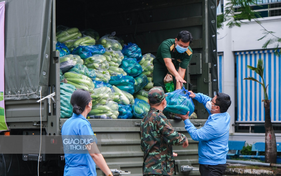 Chương trình đã vận động được 23 tấn rau củ quả trong đó giải cứu 15 tấn rau củ cho bà con tại quận Ô Môn, huyện Phong Điền; Hệ thống Giáo dục Thái Bình Dương hỗ trợ 03 tấn rau củ. Tổng trị giá hàng hóa, rau củ là 130 triệu đồng.