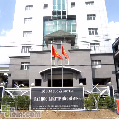 Trường Đại học Luật TPHCM