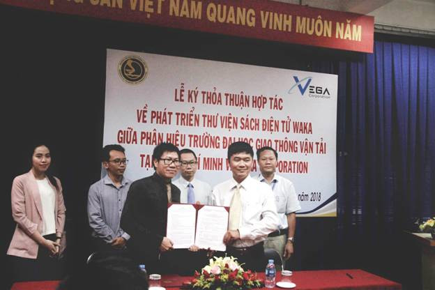 Đại diện Waka và UTC2 ký thỏa thuận hợp tác Đại diện Waka và UTC2 ký thỏa thuận hợp tác