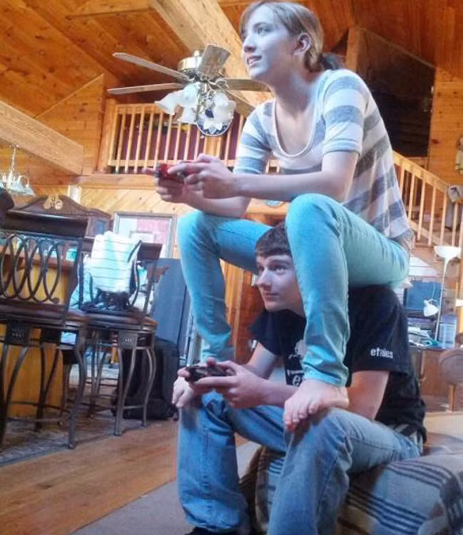 nhung minh chung chi em dang "tren co" cac quy ong hinh anh 5