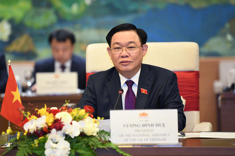 Chủ tịch Quốc hội Vương Đình Huệ phát biểu tại hội đàm. (Ảnh: Lâm Hiển) Chủ tịch Quốc hội Vương Đình Huệ phát biểu tại hội đàm. (Ảnh: Lâm Hiển)