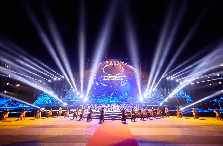 Chương trình nghệ thuật đặc sắc trong đêm khai mạc.