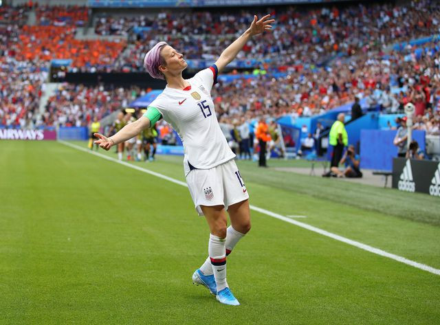Megan Rapinoe, người hùng của đội nữ Mỹ Megan Rapinoe, người hùng của đội nữ Mỹ