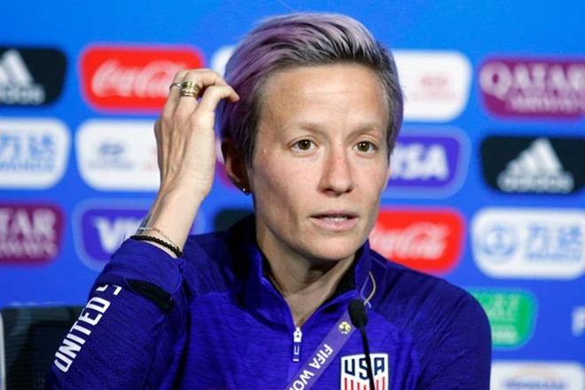 Rapinoe phát biểu trong buổi họp báo trước trận chung kết