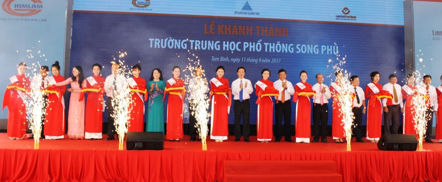 Vĩnh Long: Khánh thành trường THPT Song Phú