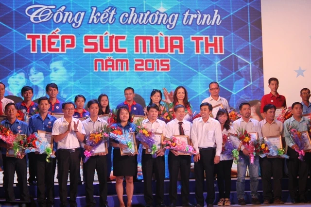 Tiếp sức mùa thi lan tỏa trên toàn quốc