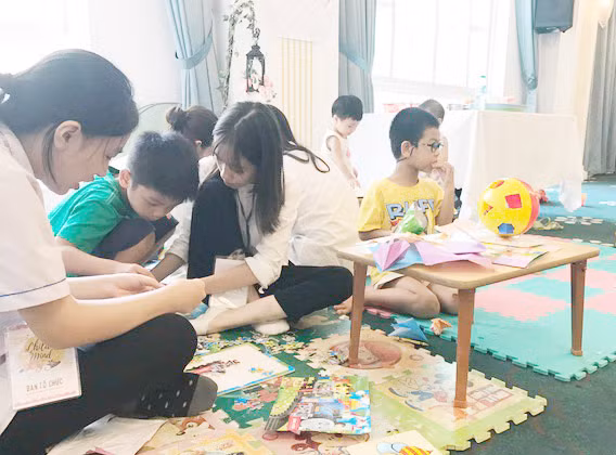 Trẻ tăng động: Dạy dỗ sao cho hiệu quả?