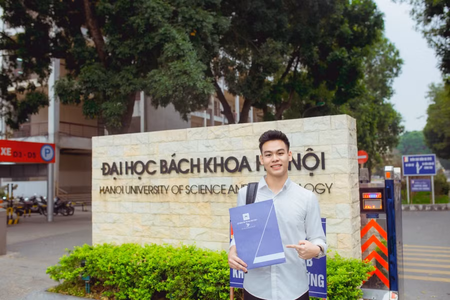 Học sinh lớp 11 đi thẳng tới đích Đại học nhờ lộ trình học toàn diện của Ôn thi đại học 247 ảnh 2