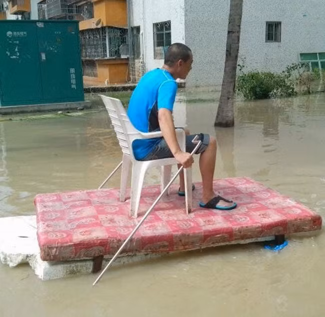 Sau cơn mưa, đường phố còn lại gì? hình ảnh 14 sau con mua, duong pho con lai gi? hinh anh 14