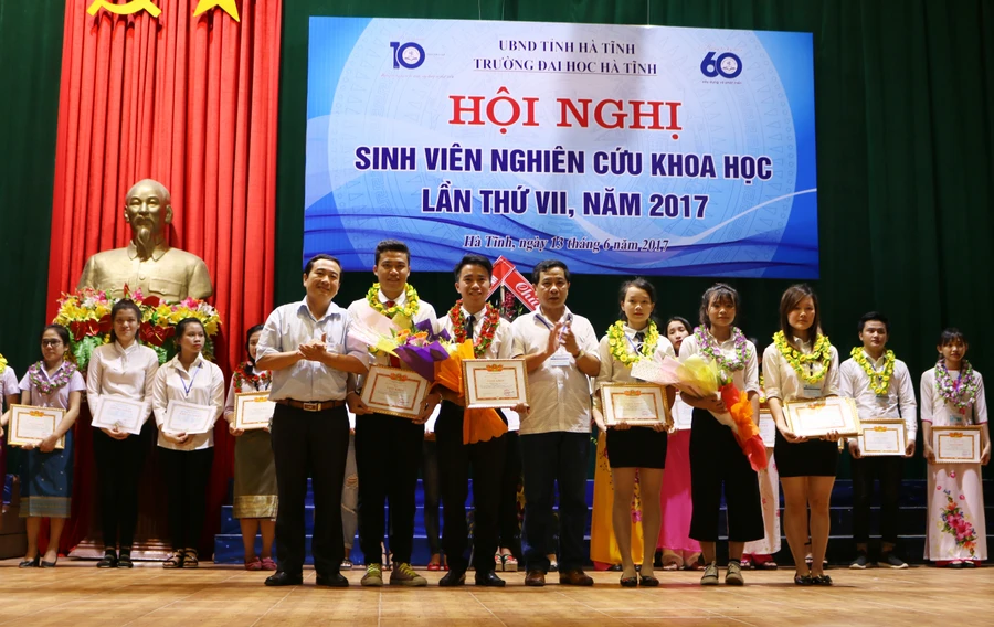 Sân chơi sáng tạo của sinh viên Trường Đại học Hà Tĩnh