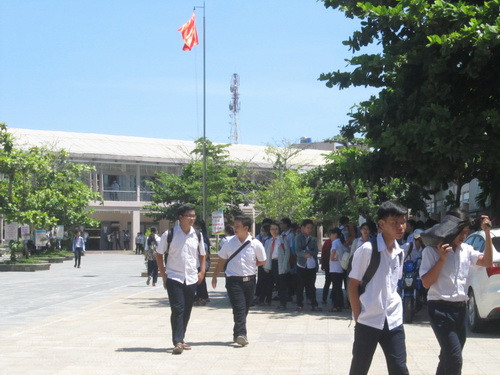 Đà Nẵng: Trường THCS Nguyễn Huệ dừng chương trình ôn tập hè 