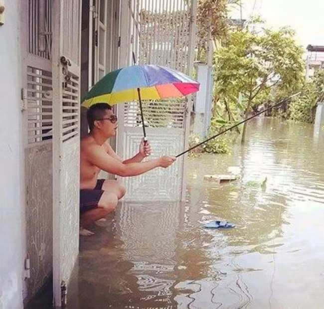 Sau cơn mưa, đường phố còn lại gì? hình ảnh 4 sau con mua, duong pho con lai gi? hinh anh 4