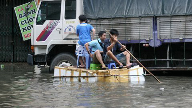 Sau cơn mưa, đường phố còn lại gì? hình ảnh 2 sau con mua, duong pho con lai gi? hinh anh 2