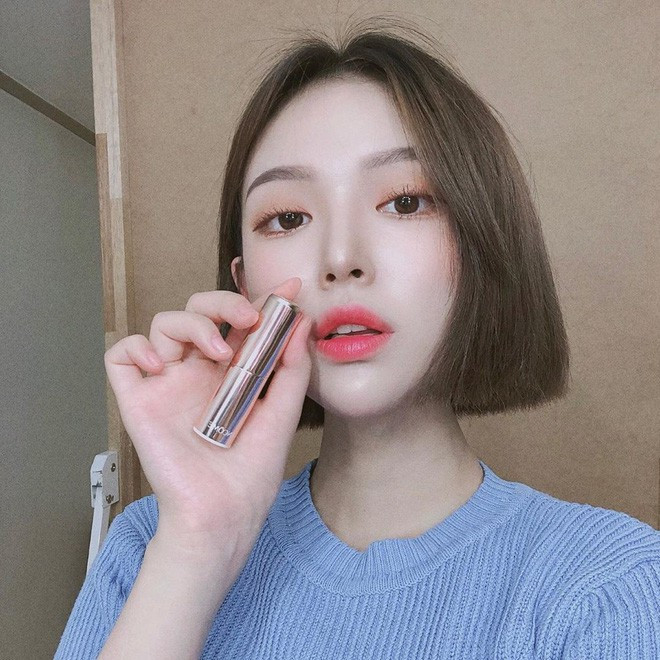 4 kiểu tóc có thể “hack” tóc mỏng dày hơn gấp 2 gấp 3, xinh hết nấc ảnh 1 4 kiểu tóc có thể “hack” tóc mỏng dày hơn gấp 2 gấp 3, xinh hết nấc ảnh 1