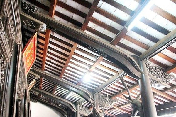 Cận cảnh ngôi nhà 300 thợ xây trong 3 năm độc nhất ở Bình Dương ảnh 5 tan thay ngoi nha 300 tho xay trong 3 nam doc nhat o binh duong - 6