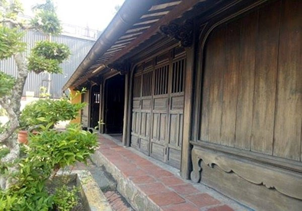 Cận cảnh ngôi nhà 300 thợ xây trong 3 năm độc nhất ở Bình Dương ảnh 8 tan thay ngoi nha 300 tho xay trong 3 nam doc nhat o binh duong - 9