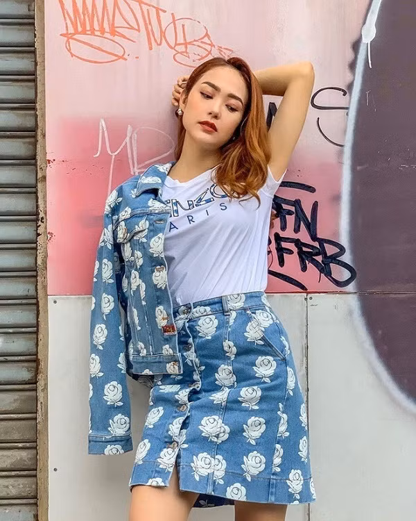 Sao Việt gợi ý “1001” cách mix đồ rực rỡ ngày hè ảnh 15 rc