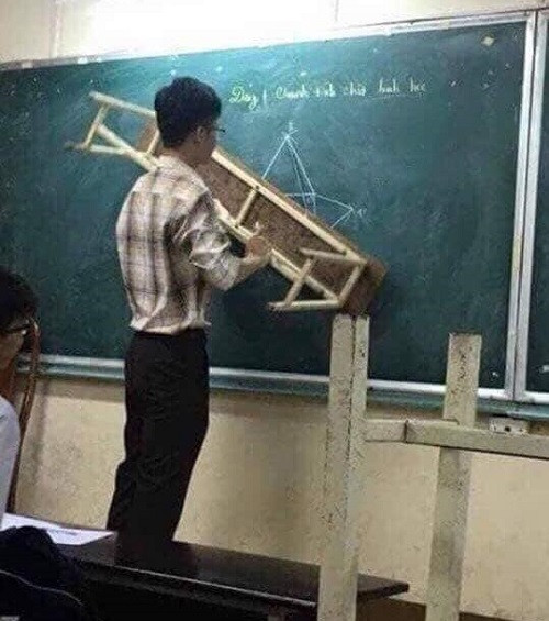 Có gì dùng nấy.