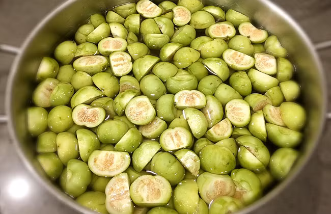 Cà pháo bung thịt ba chỉ - 1