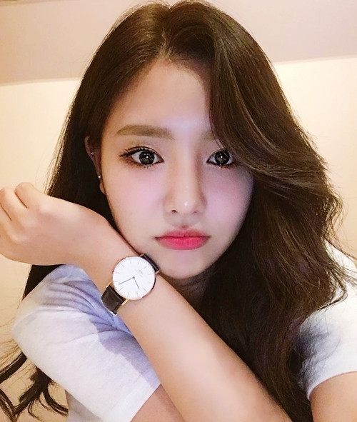 Những kiểu tóc giúp "độn cằm" vlive cho mặt tròn ảnh 5 Những kiểu tóc giúp "độn cằm" vlive cho mặt tròn ảnh 5