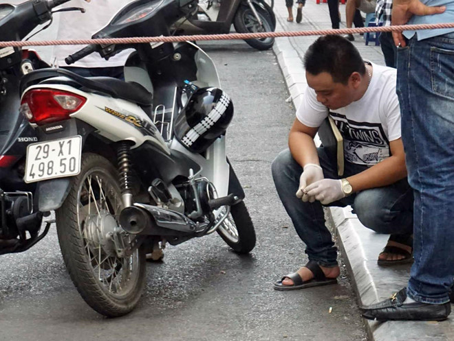 Hiện trường vụ nổ làm 5 người bị thương ở chung cư HH Linh Đàm ảnh 3 Hien truong vu no lam 5 nguoi bi thuong o chung cu HH Linh Dam hinh anh 4