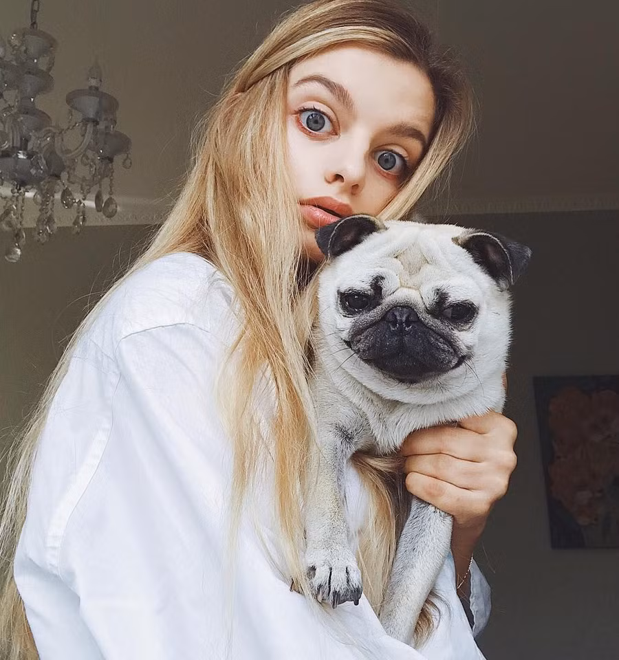 mau nu co khuon mat dep khac la khien fan thich thu hinh anh 2