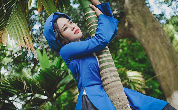 Nàng Tấm, Cám và Dì Ghẻ xinh đẹp trong bộ ảnh cosplay ảnh 8 Hình ảnh nàng Tấm trèo cây cau.