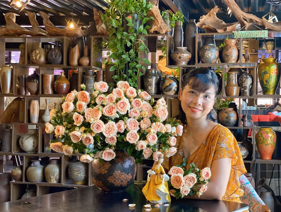 Chị Vũ Thị Thanh Nhài có tình yêu bất tận với cỏ cây hoa lá.