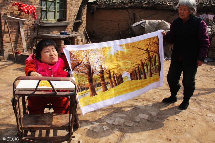 Người mẹ mong con gái tàn tật chết trước mình, con gái cũng mong điều ngược lại vì lý do rơi nước mắt ảnh 6 Người mẹ mong con gái tàn tật chết trước mình, con gái cũng mong điều ngược lại vì lý do rơi nước mắt 6